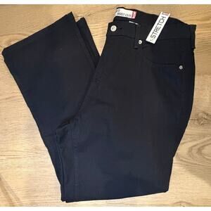 Levi's Plus Size Relaxed Boot Cut 550 Size 18S NWT